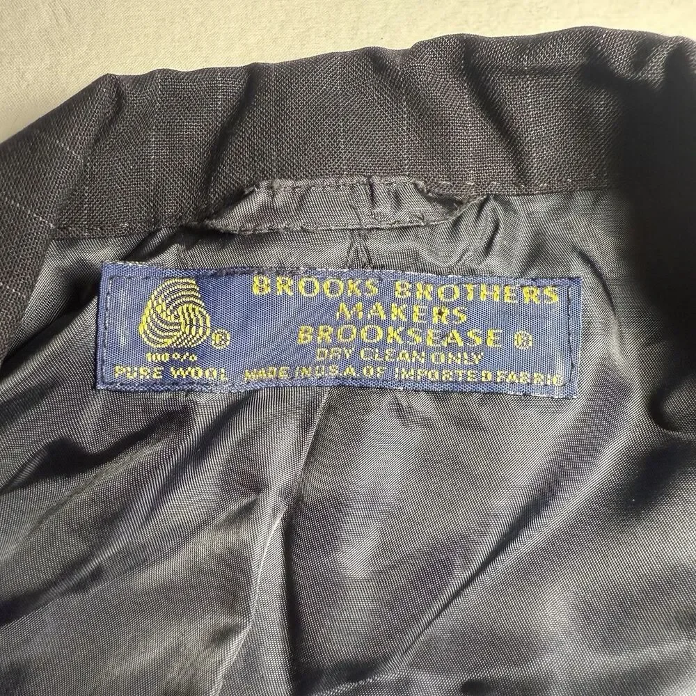 Brooks Brothers Makers Brooksease Men’s 100% Wool Black Pinstripe Blazer 44 Long